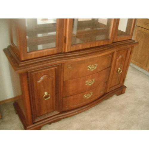 Dining Room China Hutch Cherry Finish Allsold.ca Buy & Sell Used